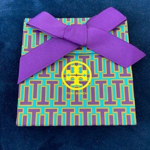 Tory Burch jewelry giftbag